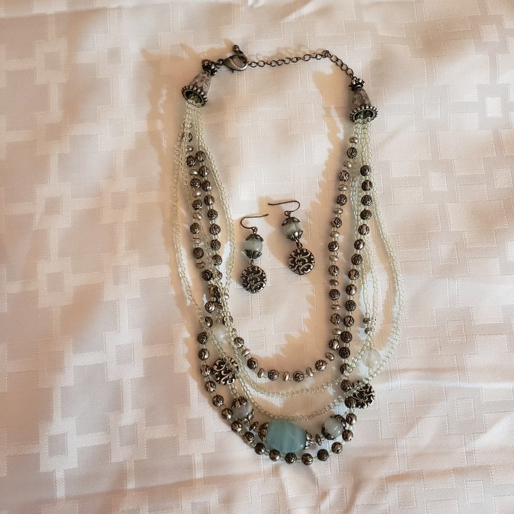 (SOLD) Premier Designs Rose Flower Silver Necklace